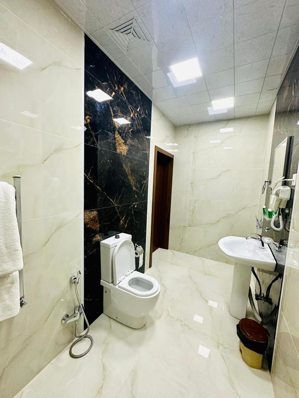 Cinema Boutique Hotel Gence Dış mekan fotoğraf